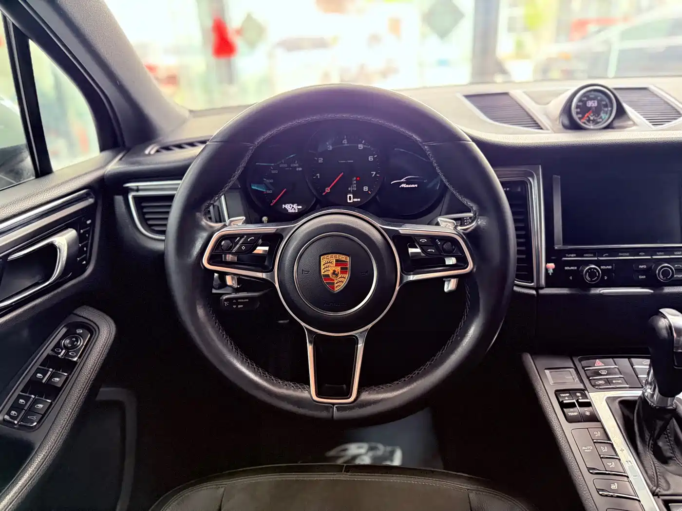 Porsche Macan 2014 Macan 2.0T фото 14