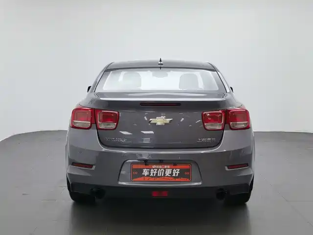 Chevrolet Malibu 2013 2.0L Automatic Luxury Edition — фото 4