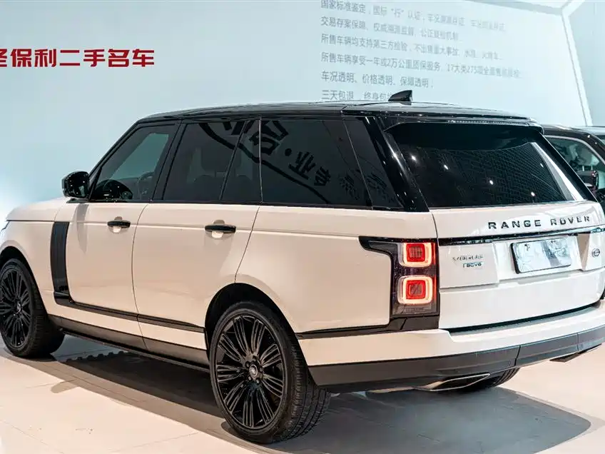 Land Rover Range Rover 2018 3.0 SC V6 Vogue Heritage Edition фото 3