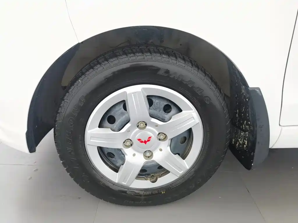 Wuling Motors Wuling Hongguang 2025 2021 1.5L S Basic LAR
