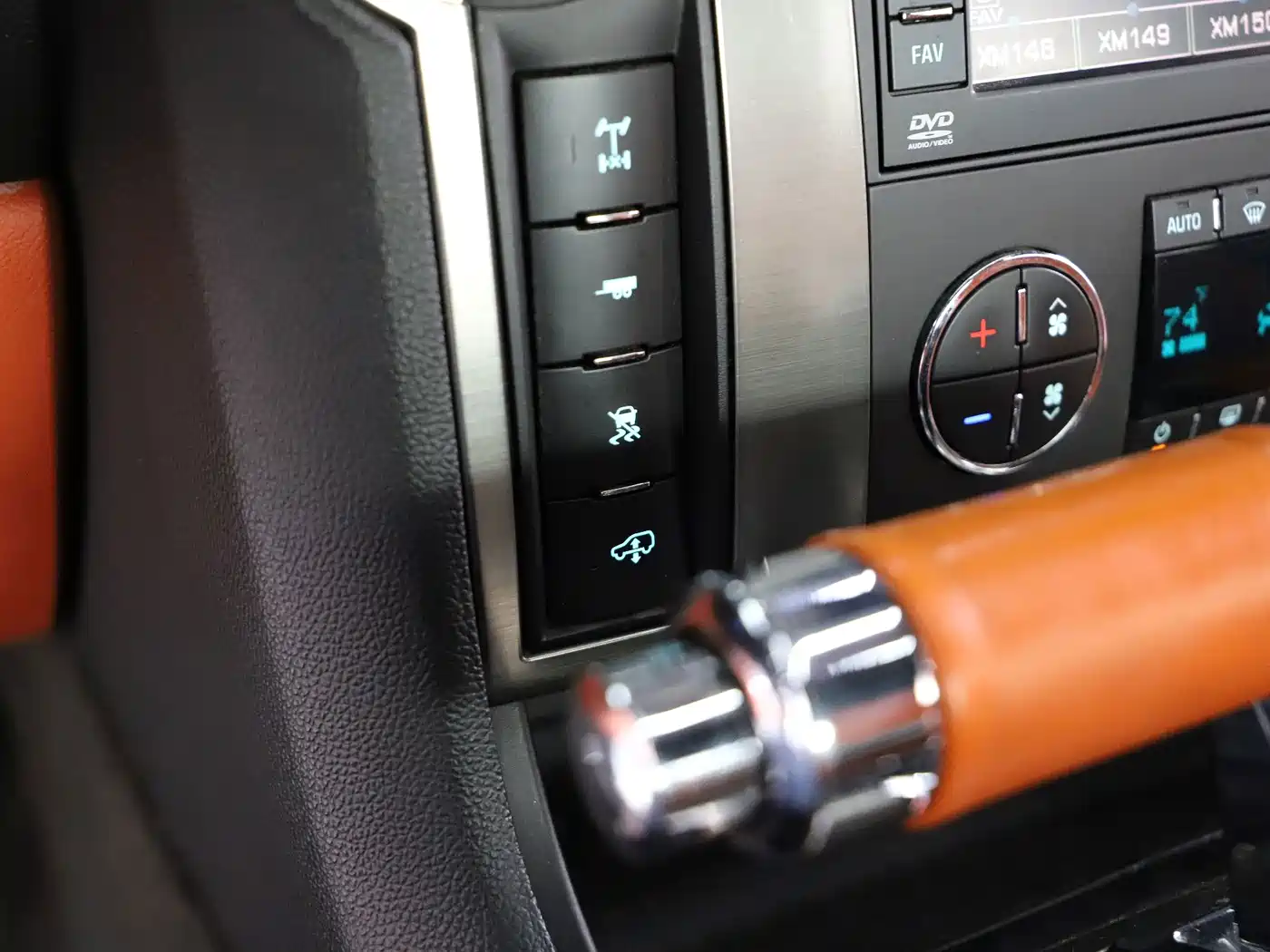 Hummer H2 2013 2008 Model 6.2 AT