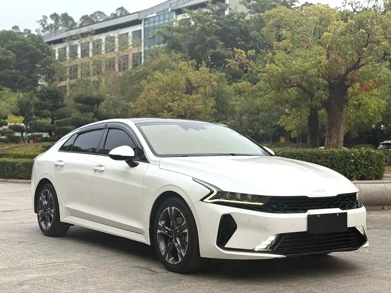 Kia K5 2021 270T CVVD Renewal Edition фото 3