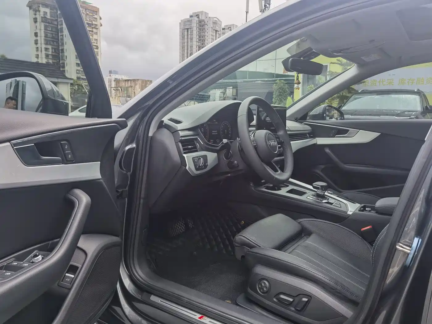 Audi A4L 2020 40 TFSI Fashion Dynamic Edition фото 8