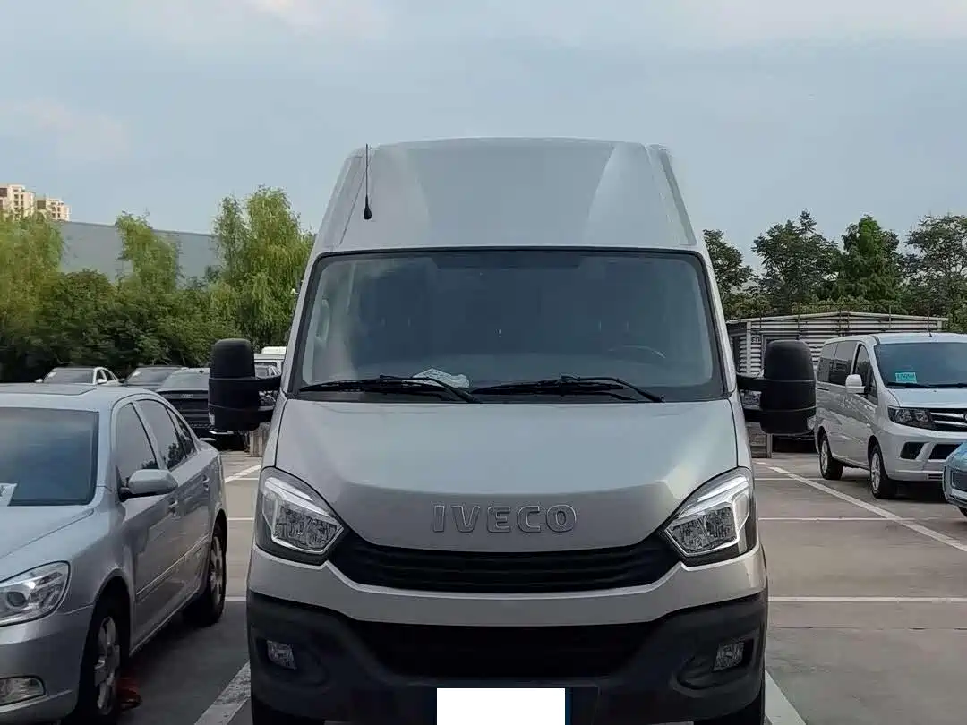 Фото 8 - Iveco Daily