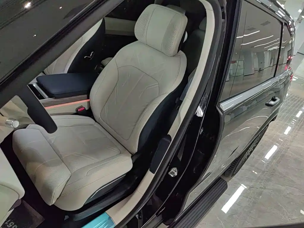 ZEEKR 9X 2026 2025 Max Edition