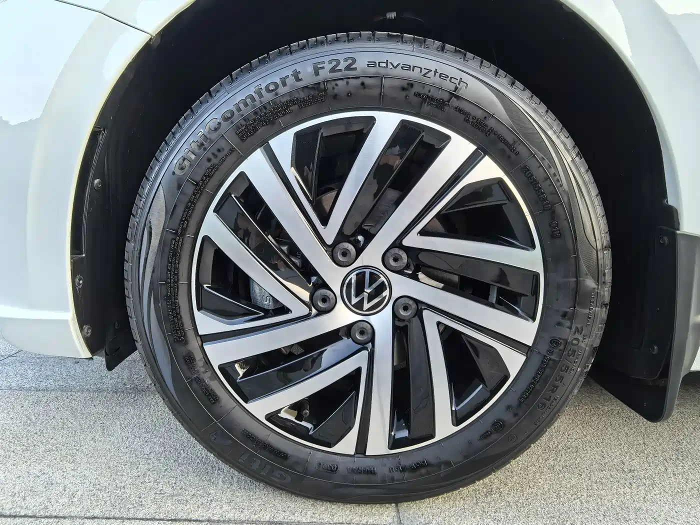 Volkswagen Lavida 2026 2026 1.5L Auto Starlight 5 Million Edition