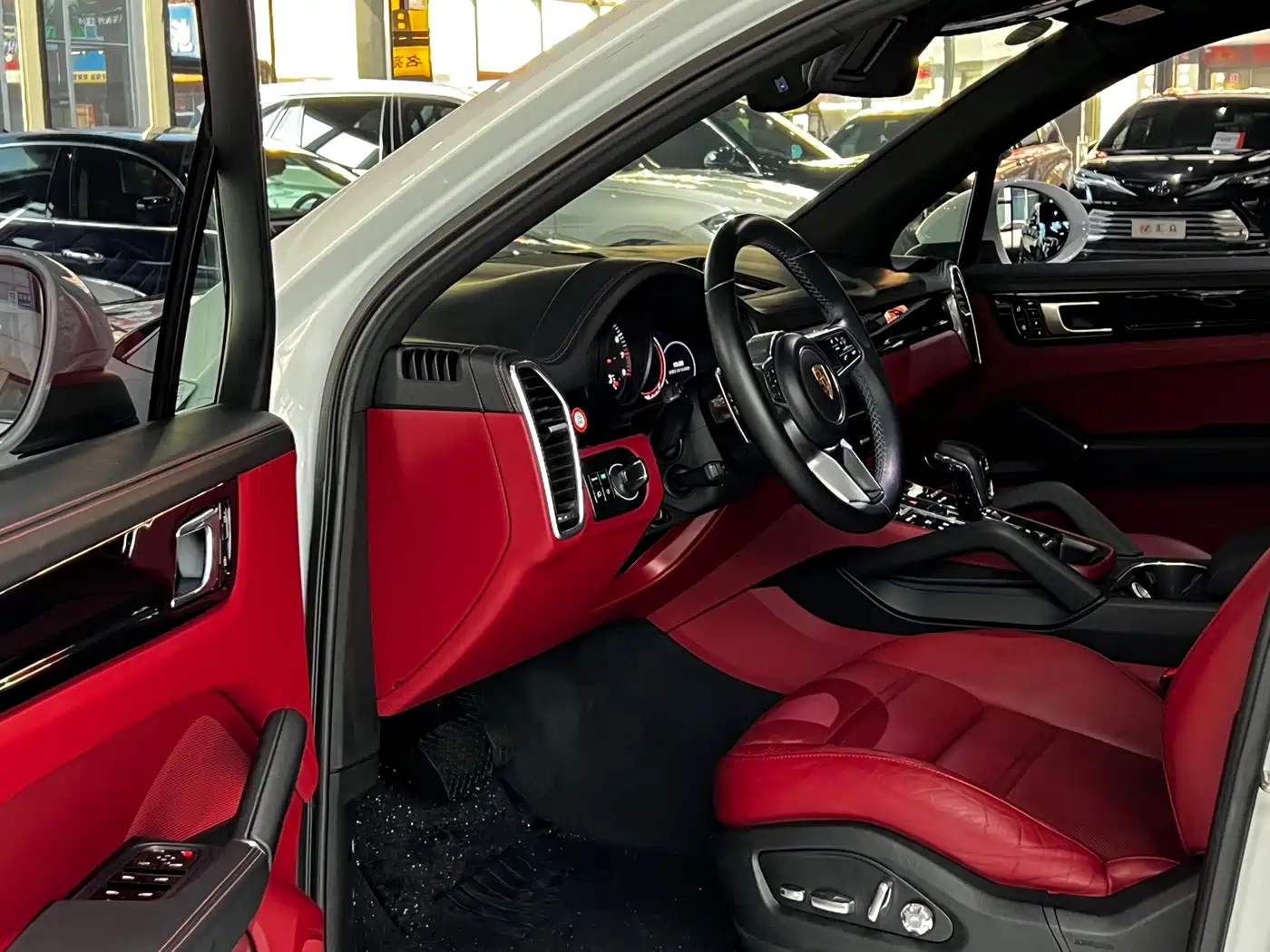 Porsche Cayenne 2019 Cayenne 3.0T фото 5