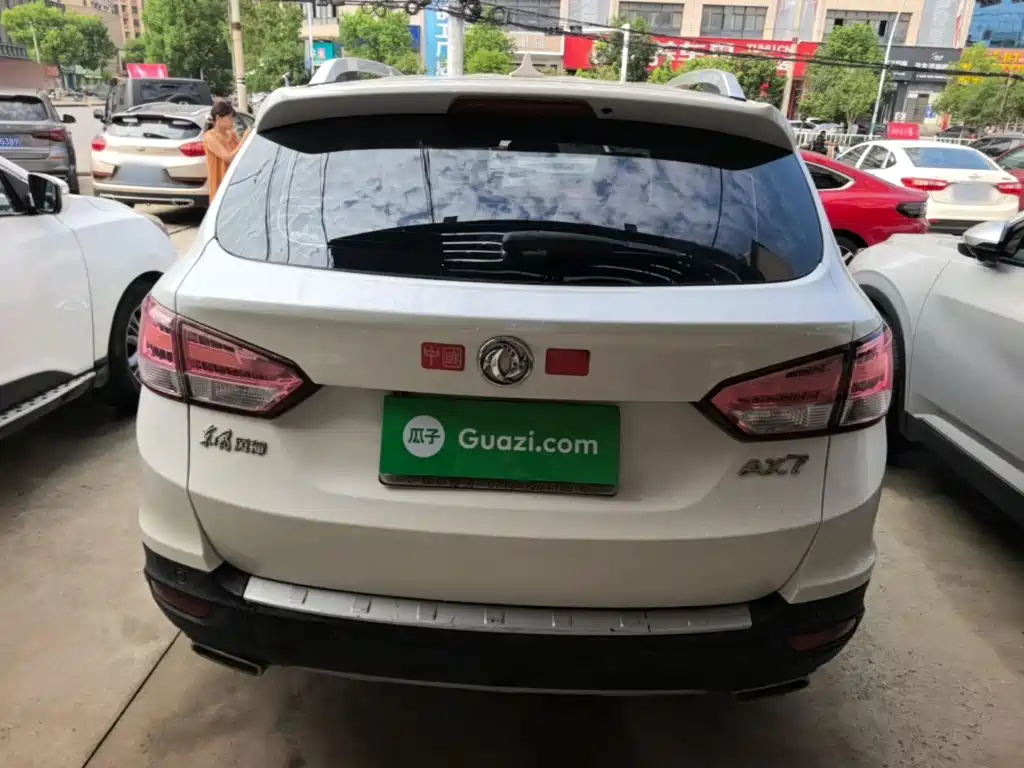 Dongfeng Aeolus Dongfeng Fengshen AX7 2015 2015 2.0L Automatic Smart Ease