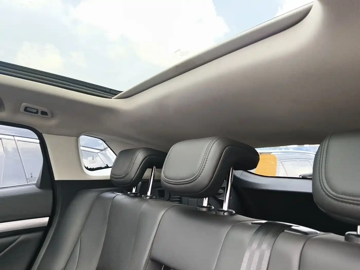 WEI PAI WEI BRAND VV7