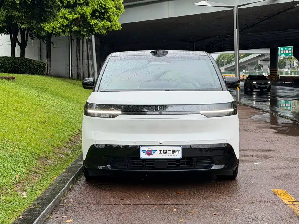 ZEEKR MIX 2025 2025 Smart Driving Edition