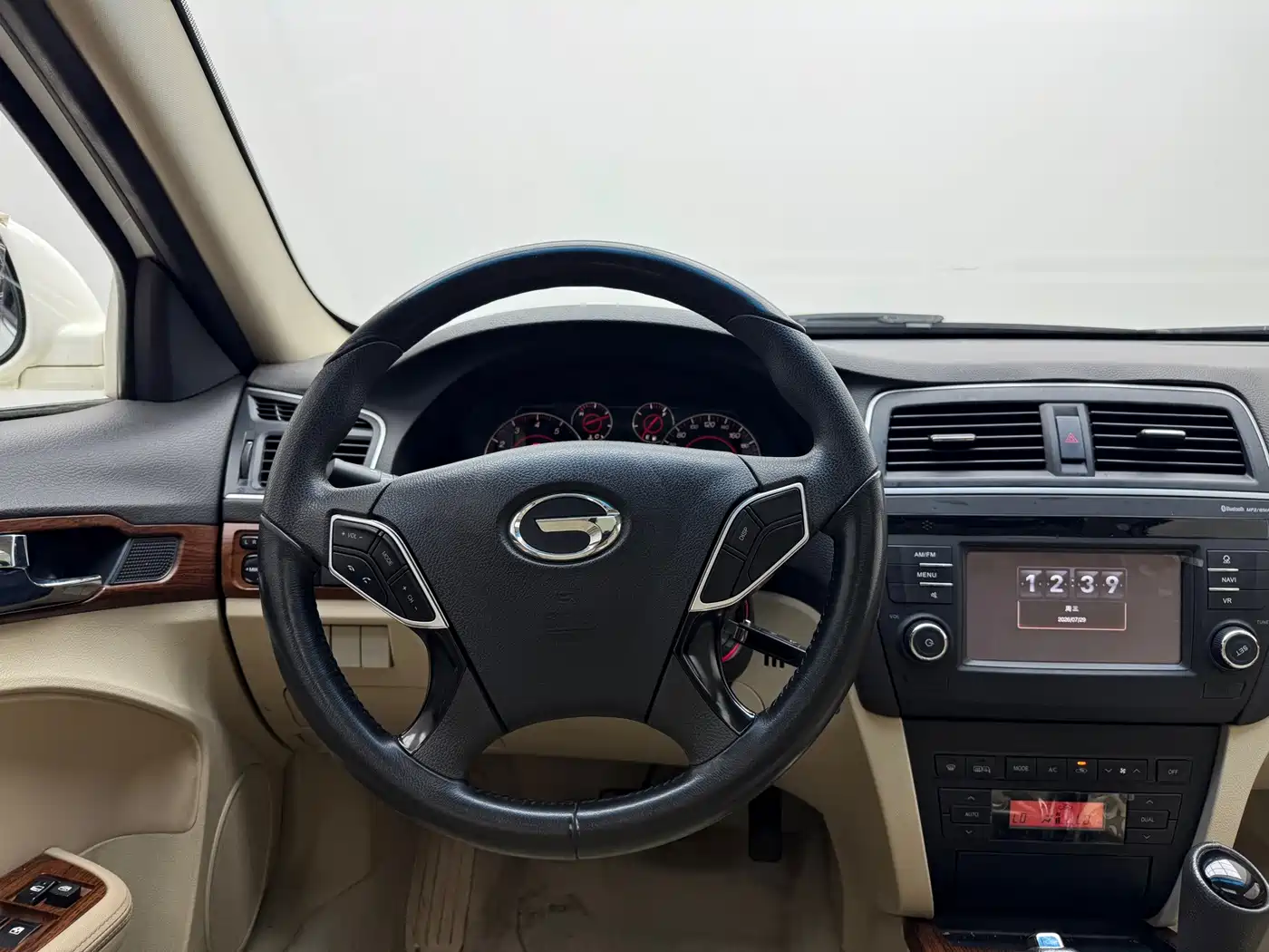 GAC Trumpchi Trumpchi GA5 New Energy 2018 2016 PHEV Premium Edition