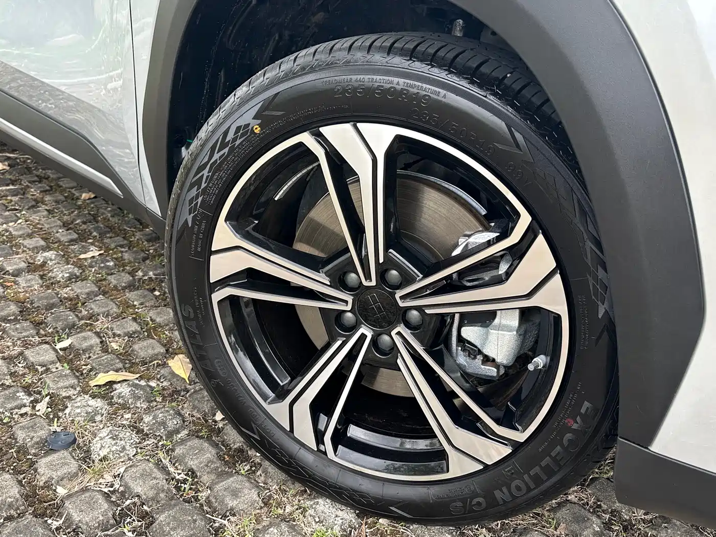 GEELY GALAXY GALAXY L7