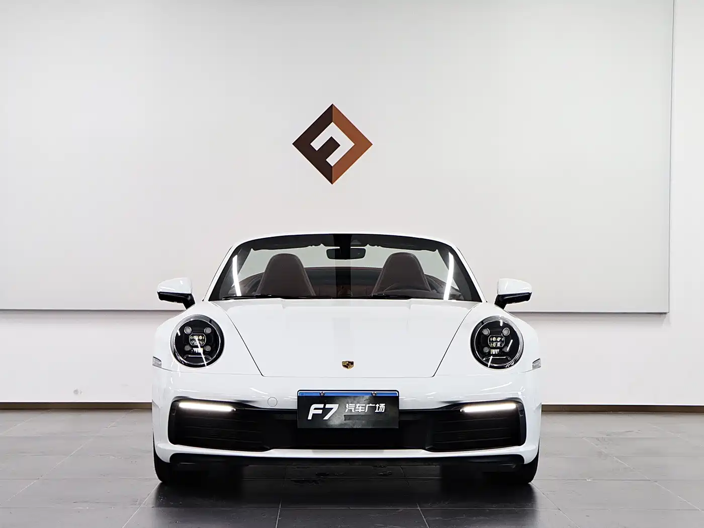 Фото 2 - Porsche 911