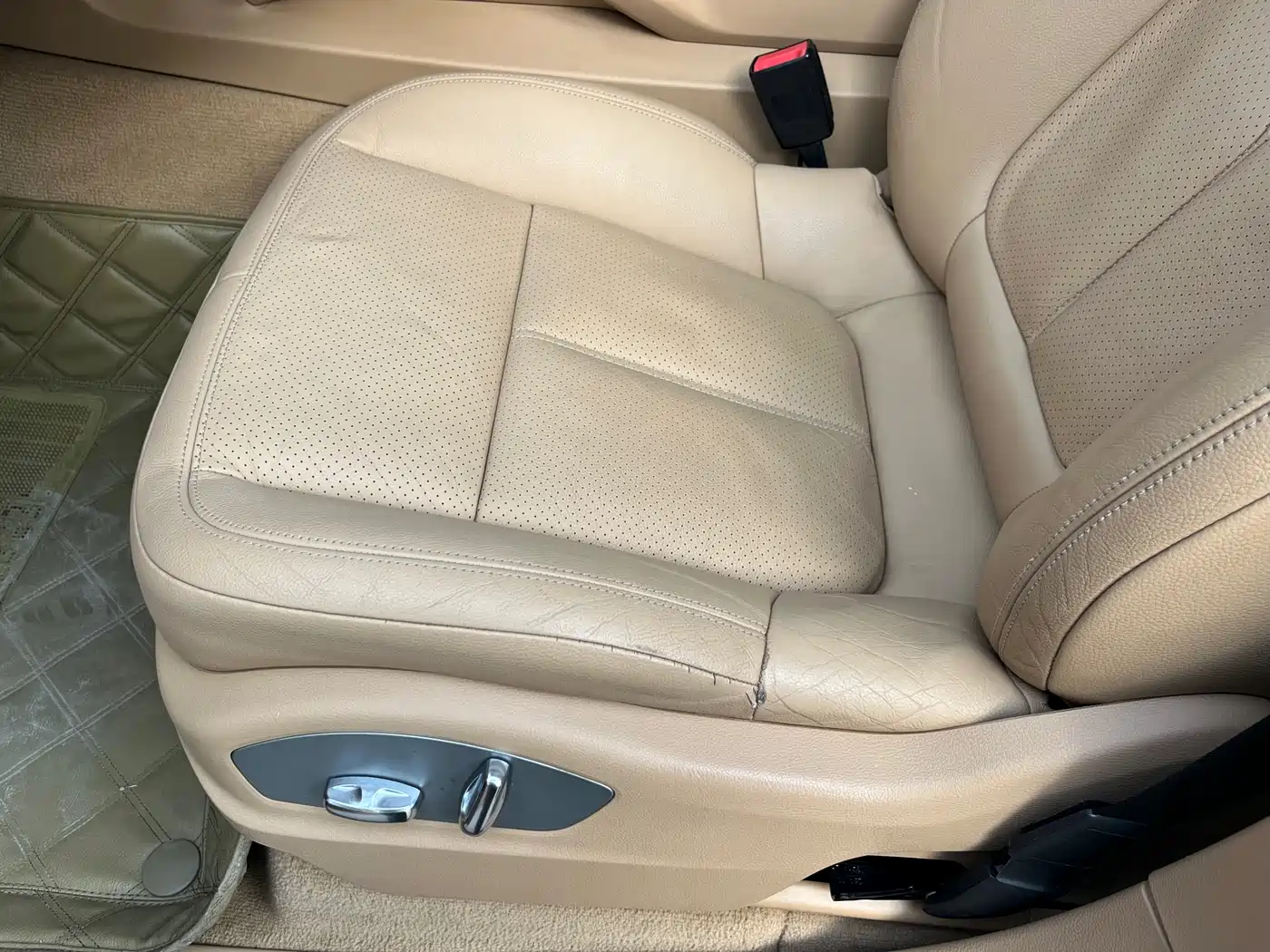 Porsche Cayenne 2011 Cayenne 3.0T фото 11