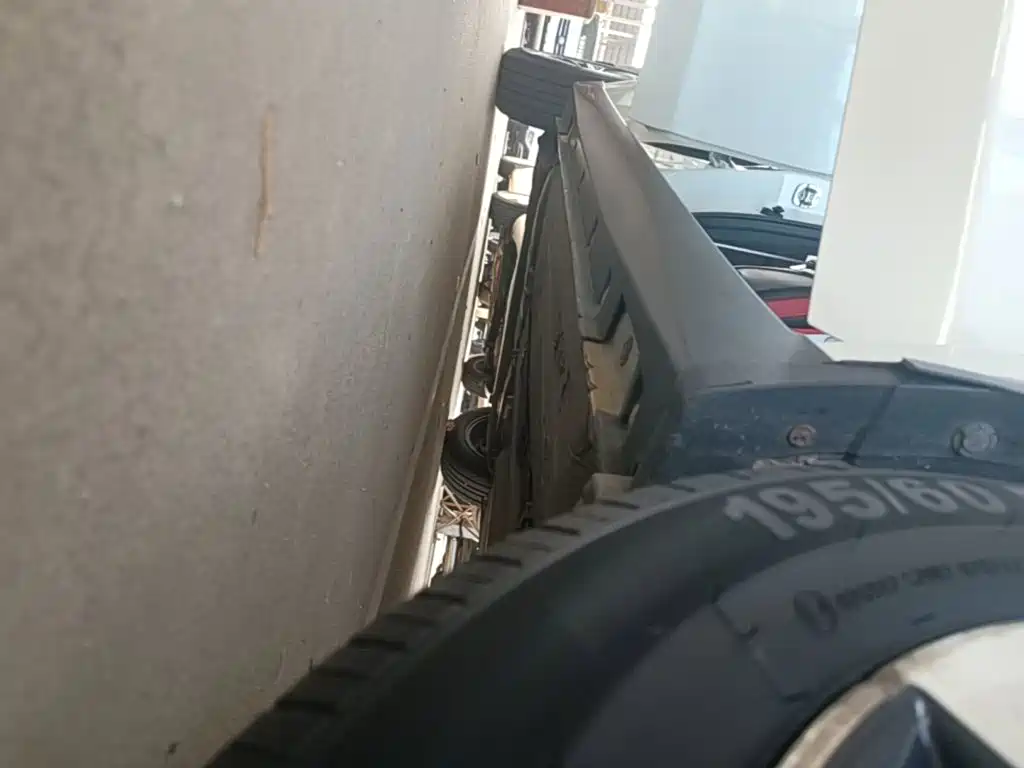 Venucia D60 2019 2019 1.6L XL CVT Smart Connect Elite Edition