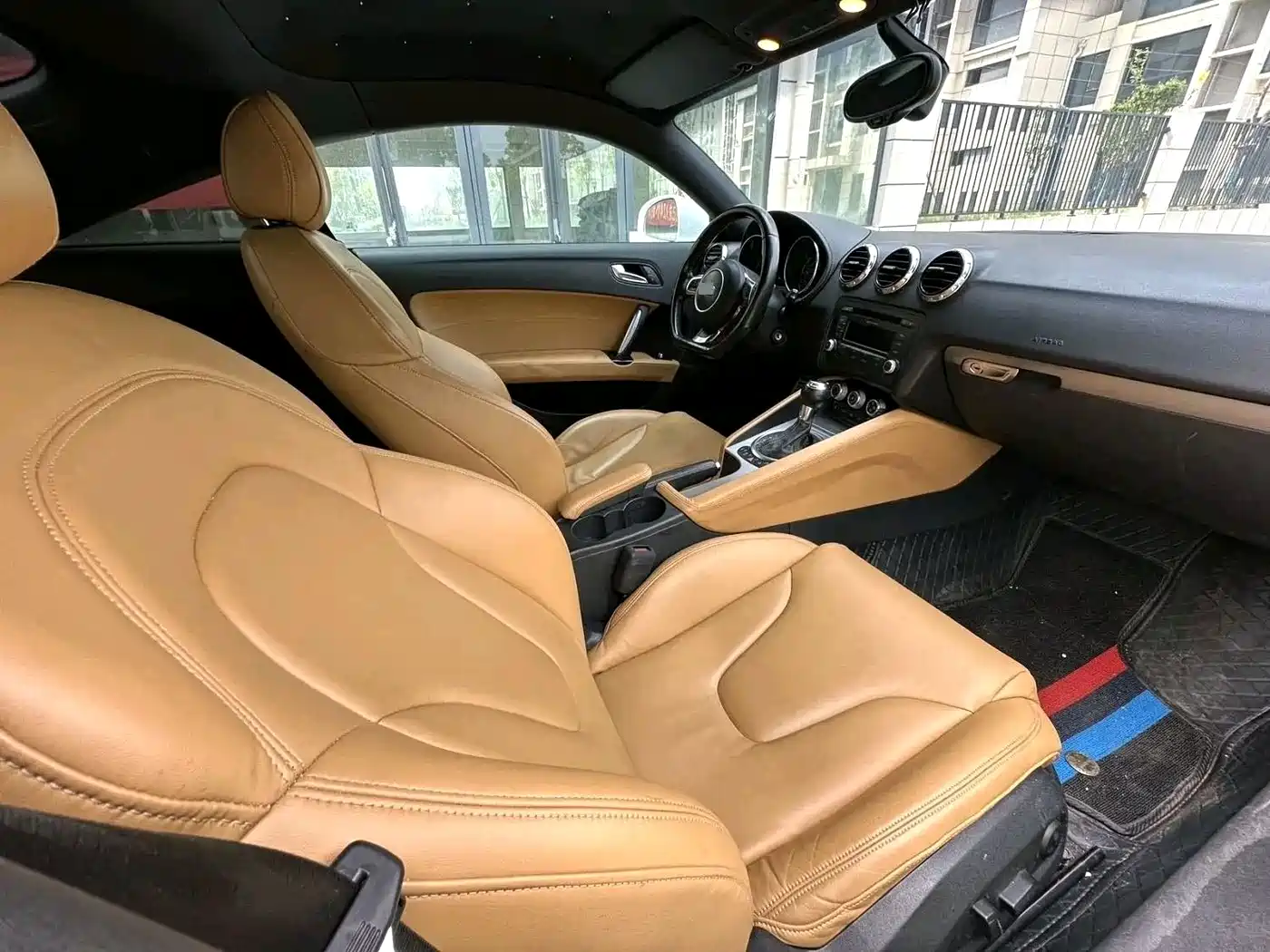 Фото 5 - Audi TT