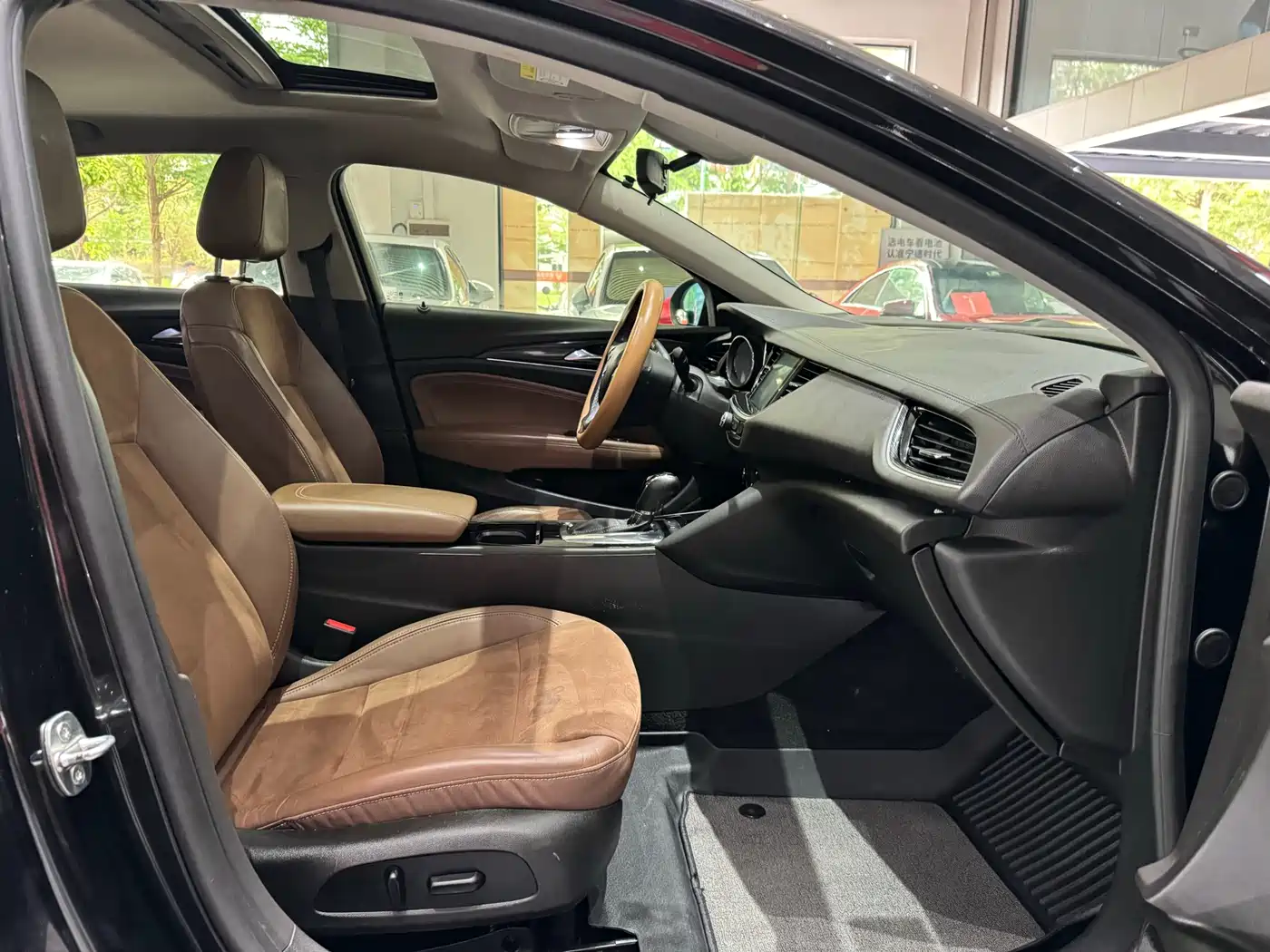 Buick Regal 2019 20T Elite China VI фото 20
