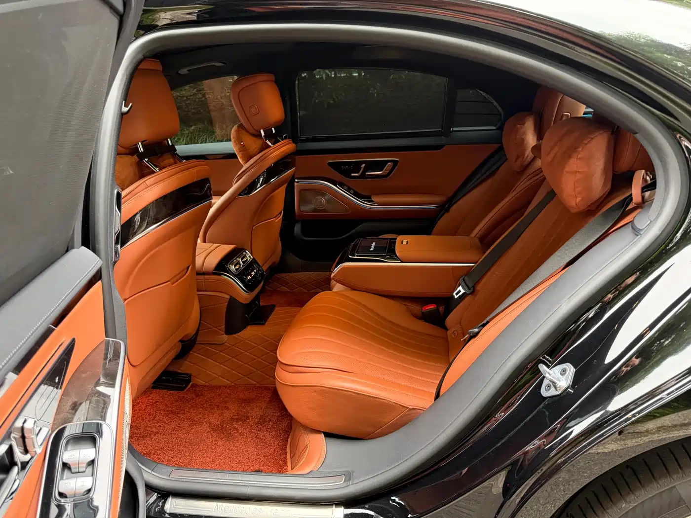 Mercedes-Benz S-Class, миниатюра 6