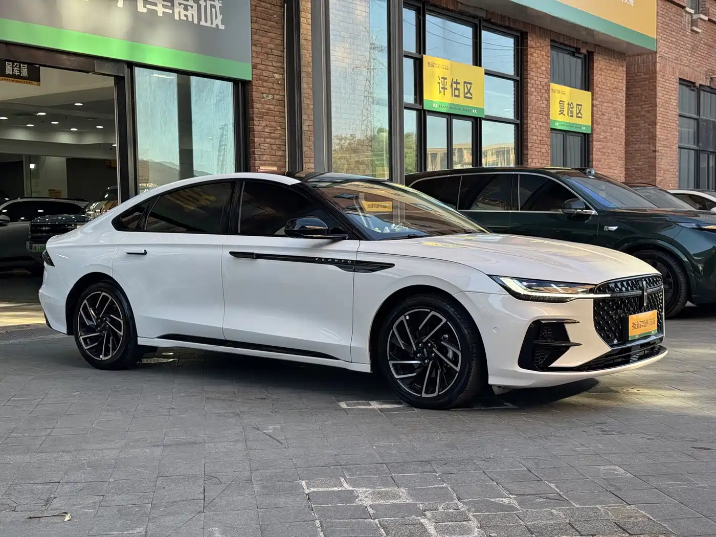 Lincoln Z 2022 2022 Model iCool Elegance Edition