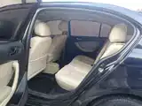 صورة 7 - Volkswagen Lavida