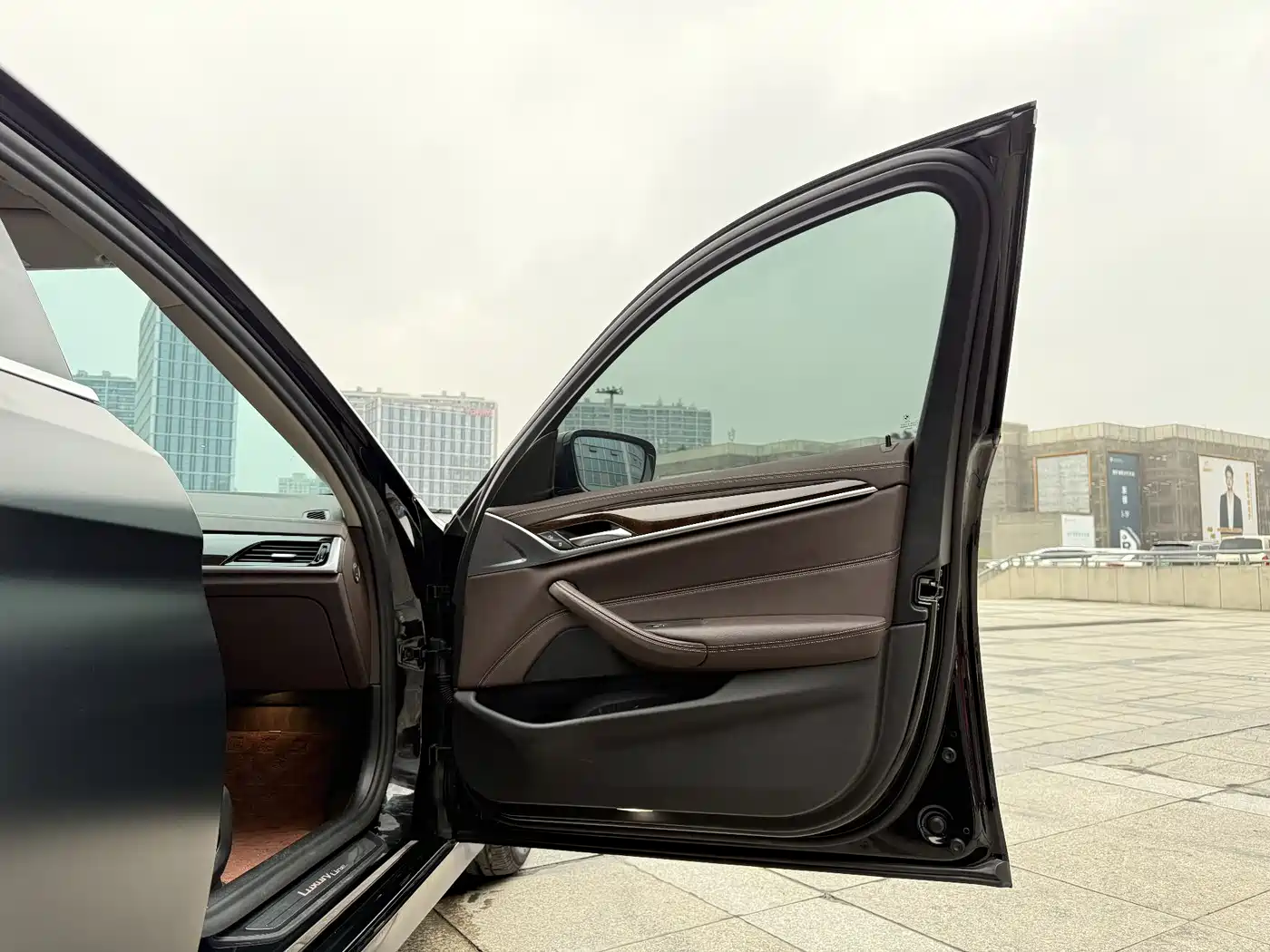BMW 5 Series 2020 525Li Luxury Package фото 18