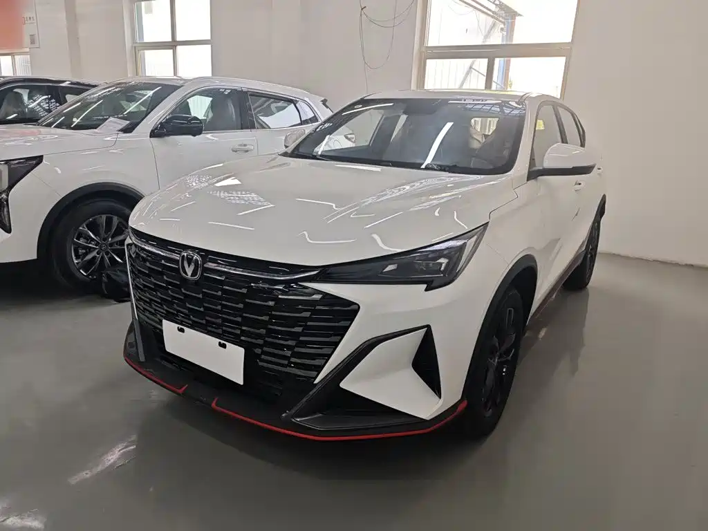 Фото 2 - Changan X5 PLUS