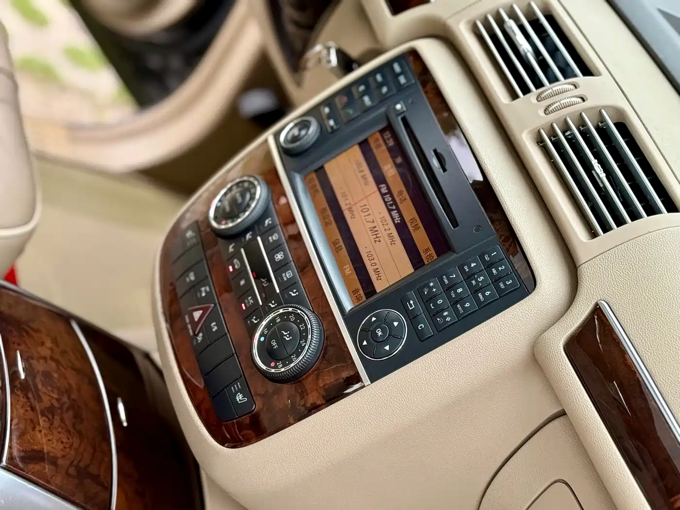 Mercedes-Benz R-Class 2011 R 300 L Business Class фото 15
