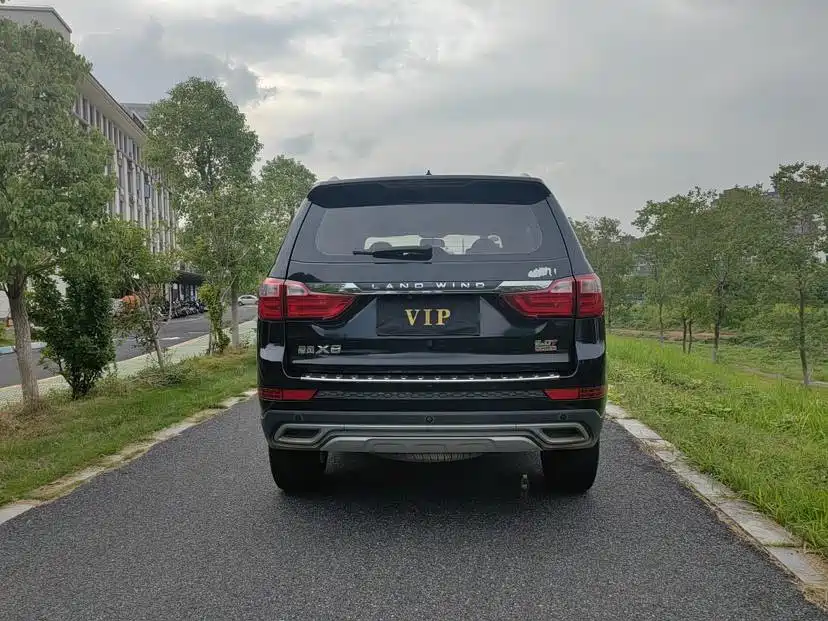 Landwind X8 2017 2017 2.0T Gasoline 4X2 Luxury