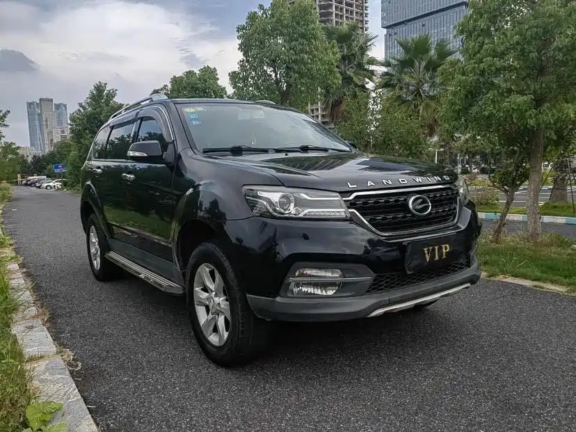 Landwind X8 2017 2017 2.0T Gasoline 4X2 Luxury