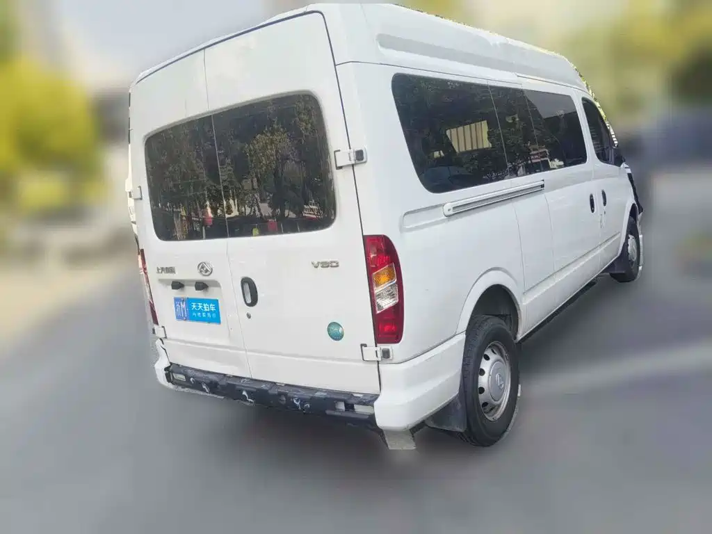 SAIC Maxus Xintu V80 2025 2024 Model Year Aoyunton Value Edition 6MT Long Wheelbase Medium Roof 127Ps 6/7/8/9-Seater