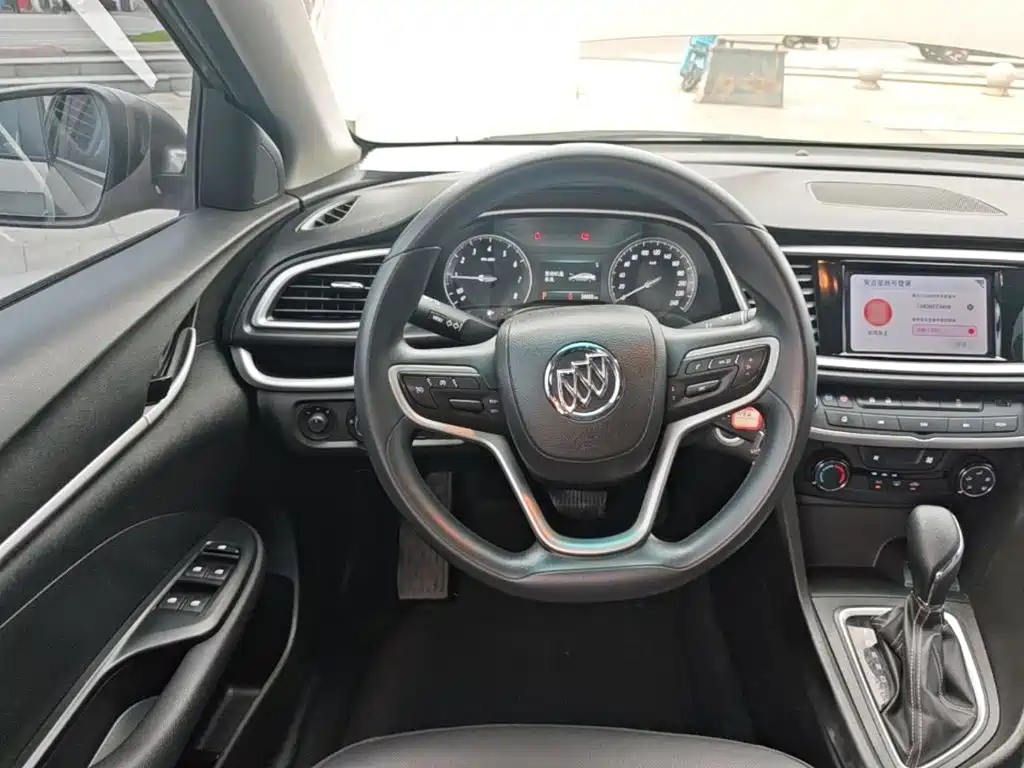 Фото 7 - Buick Excelle