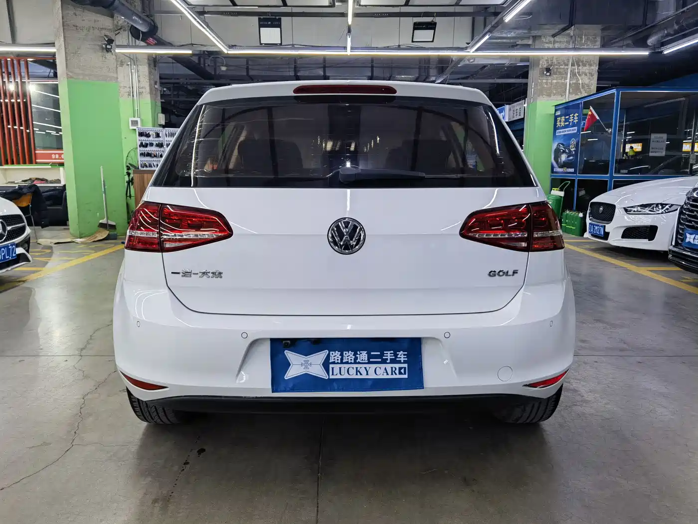 Volkswagen Golf 2016 1.6L Automatic Comfort фото 5