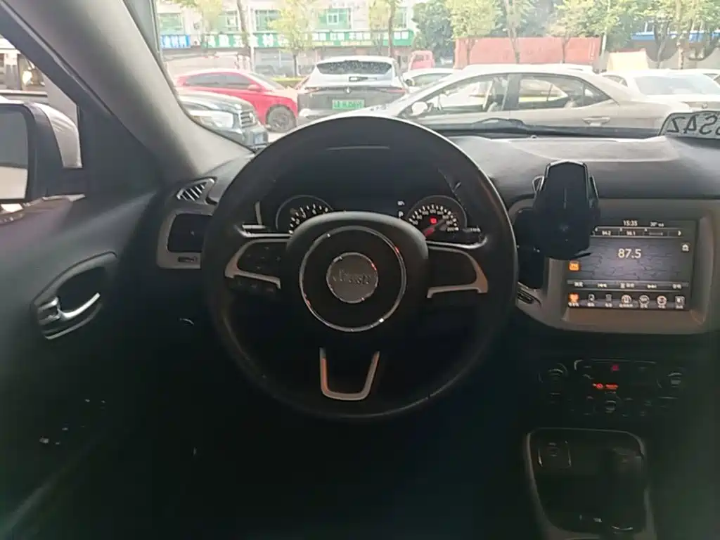 Jeep Compass 2017 2017 200T Automatic Family Edition