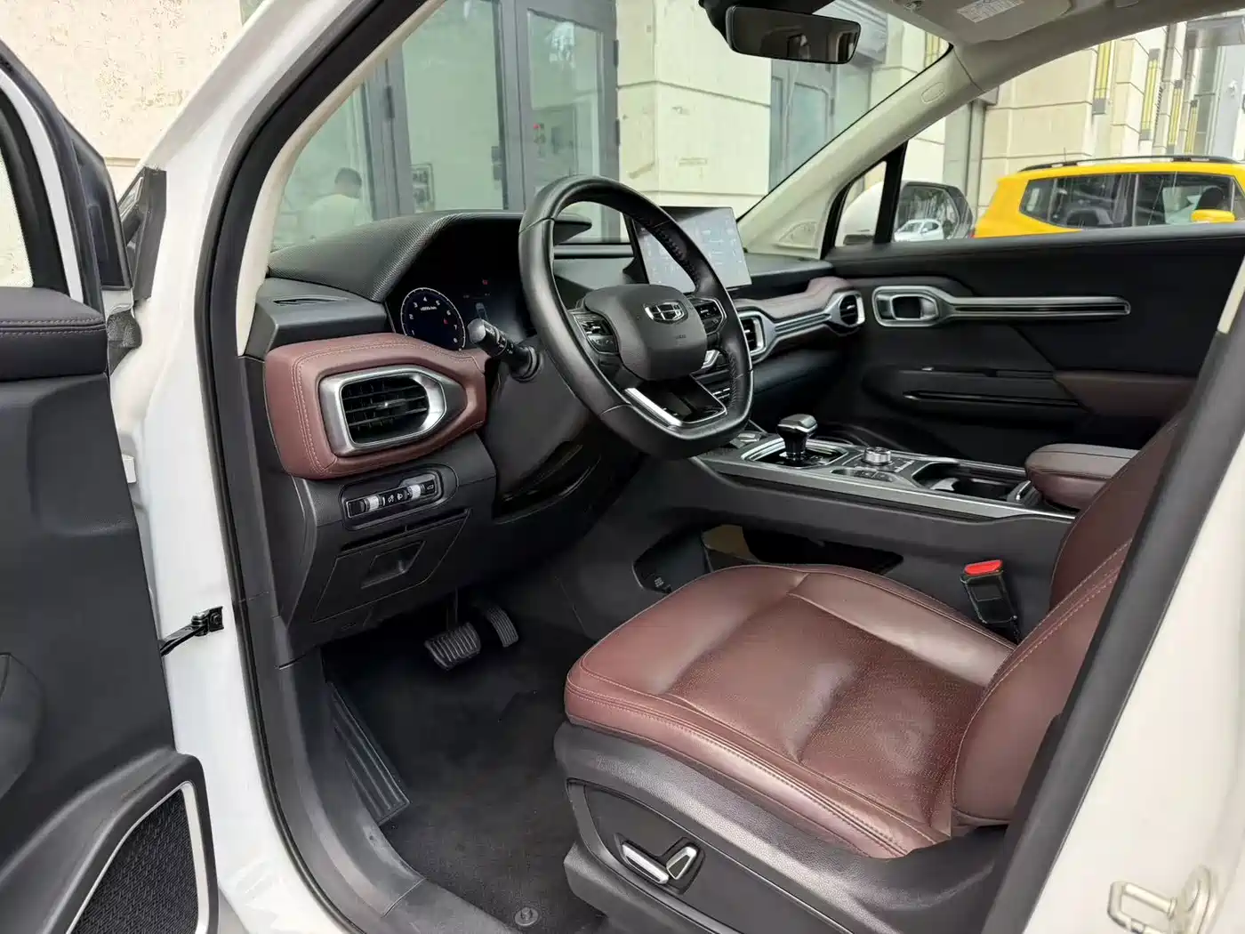 Geely Haoyue 2022 2022 1.8TD DCT Luxury 7-Seater