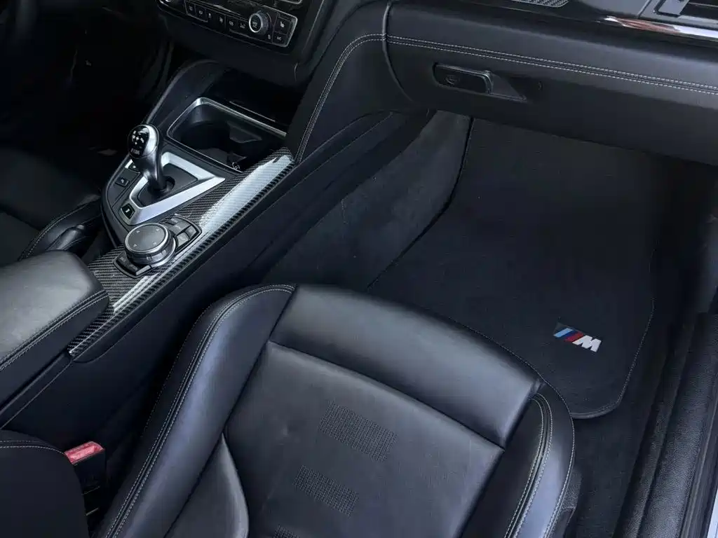 Фото 8 - BMW M4