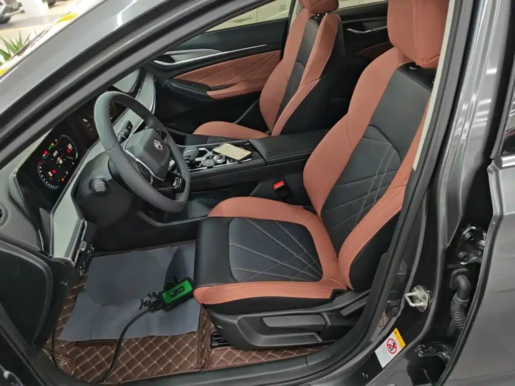 Changan Eado 2025 2024 PLUS Blue Whale NE 1.4T GDI DCT High Performance Edition