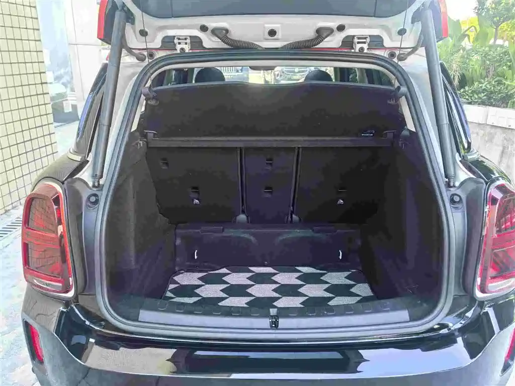 Фото 13 - MINI COUNTRYMAN
