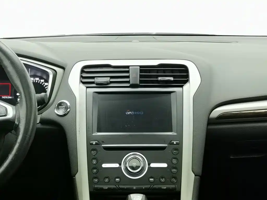 Ford Mondeo 2014 2013 2.0L GTDi200 Fashion