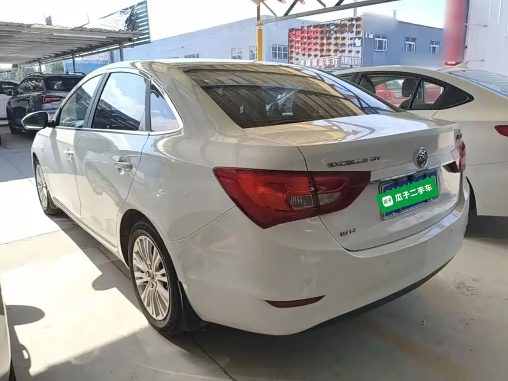 Фото 5 - Buick Excelle