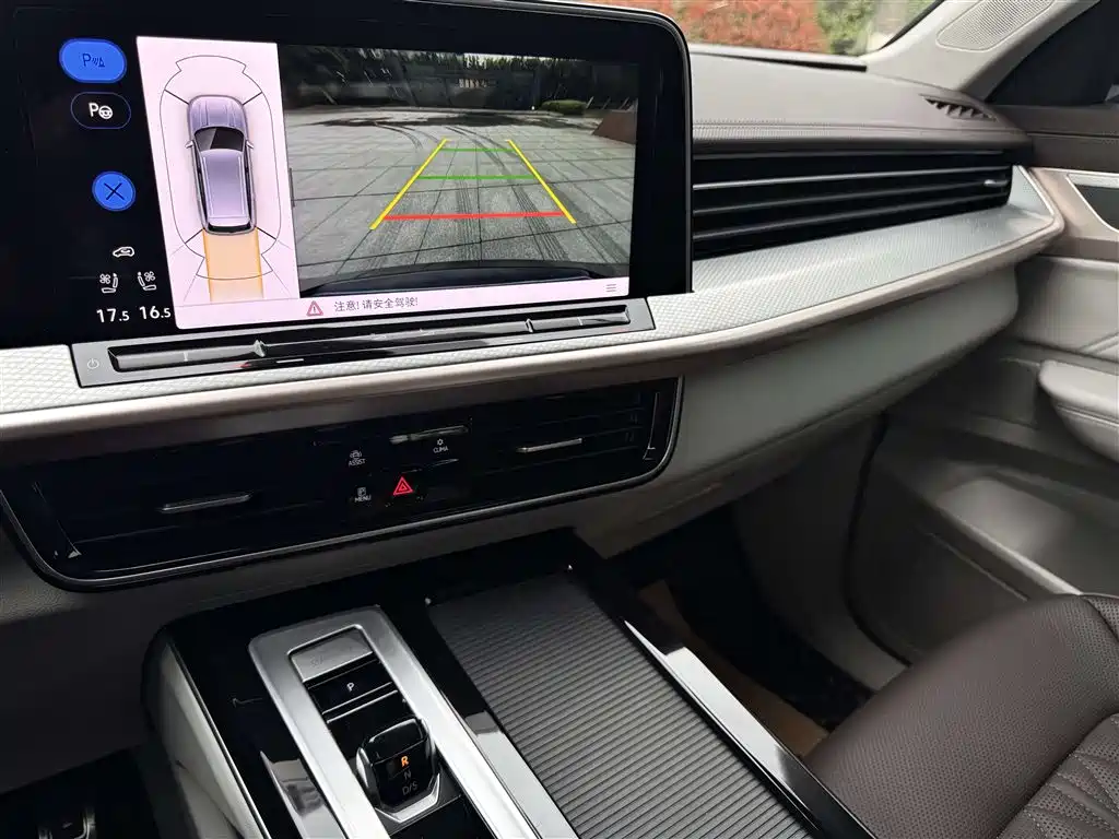 Volkswagen Talagon 2023 380TSI 4WD R-Line Touring Edition фото 5
