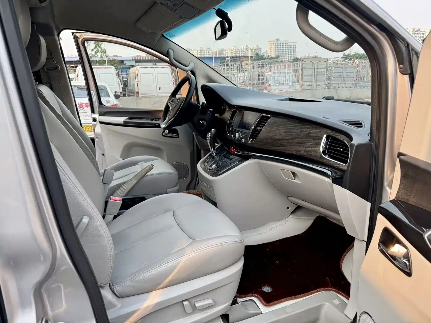 JAC Motors Refine M5 2016 2014 2.0T Gasoline Automatic Official Version