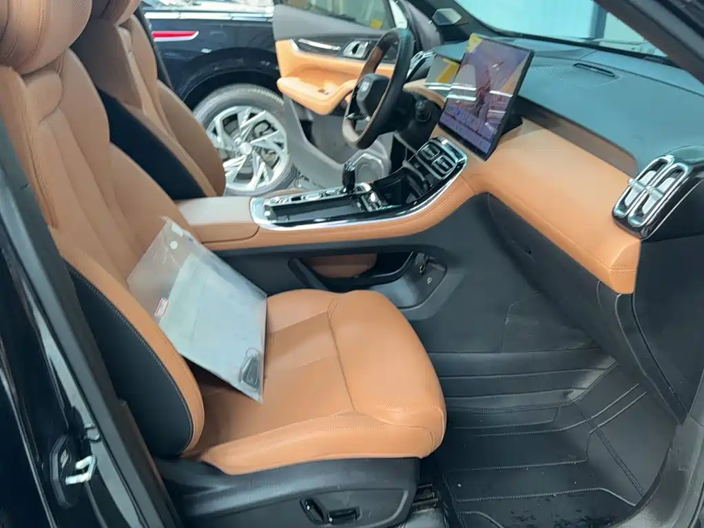 2026 Geely Atlas L