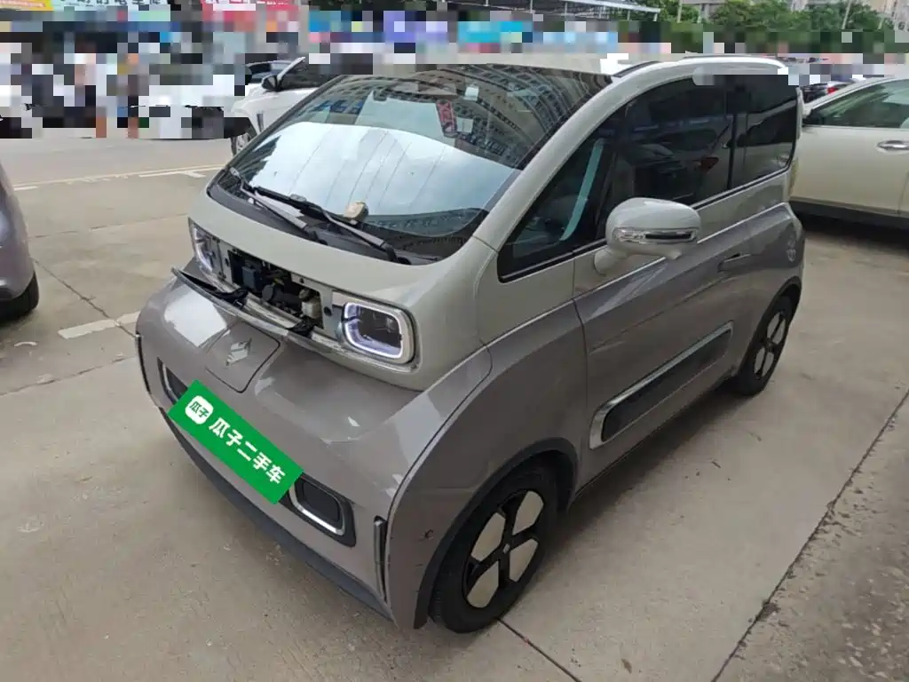 Фото 1 - Baojun KiWi EV
