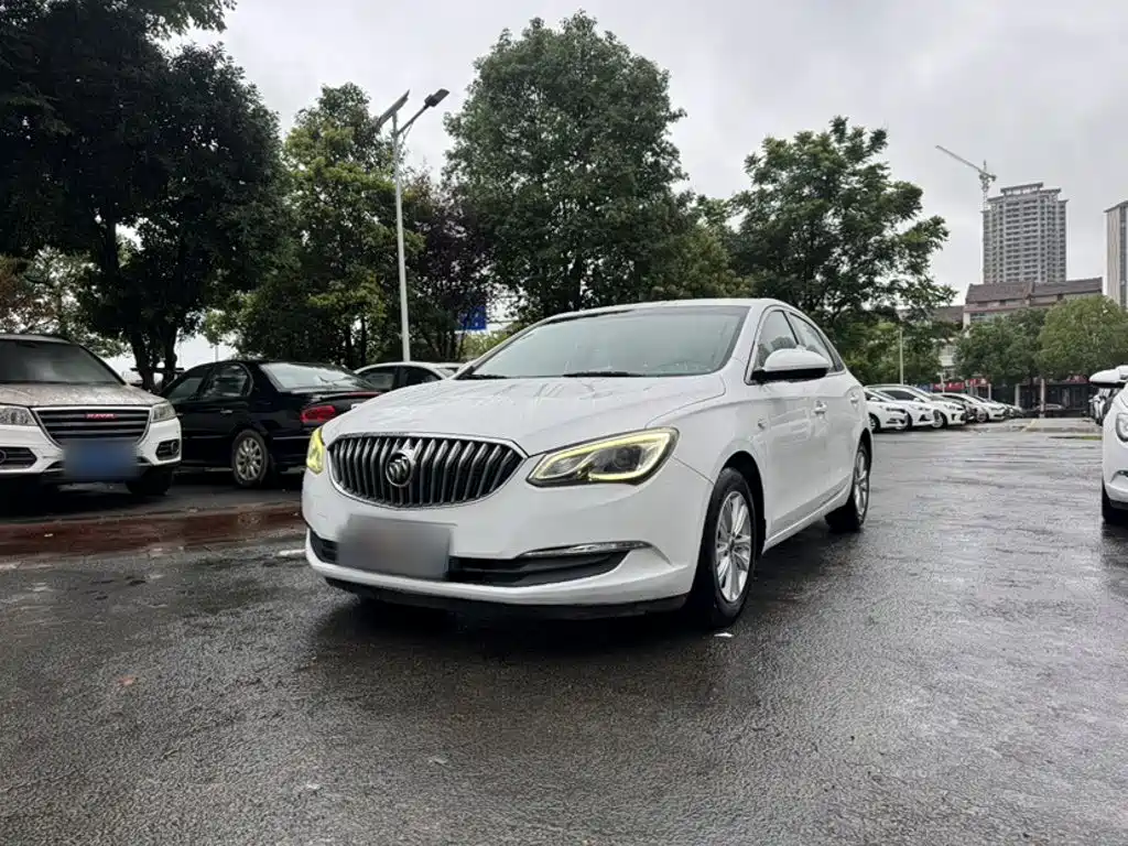Фото 1 - Buick Excelle