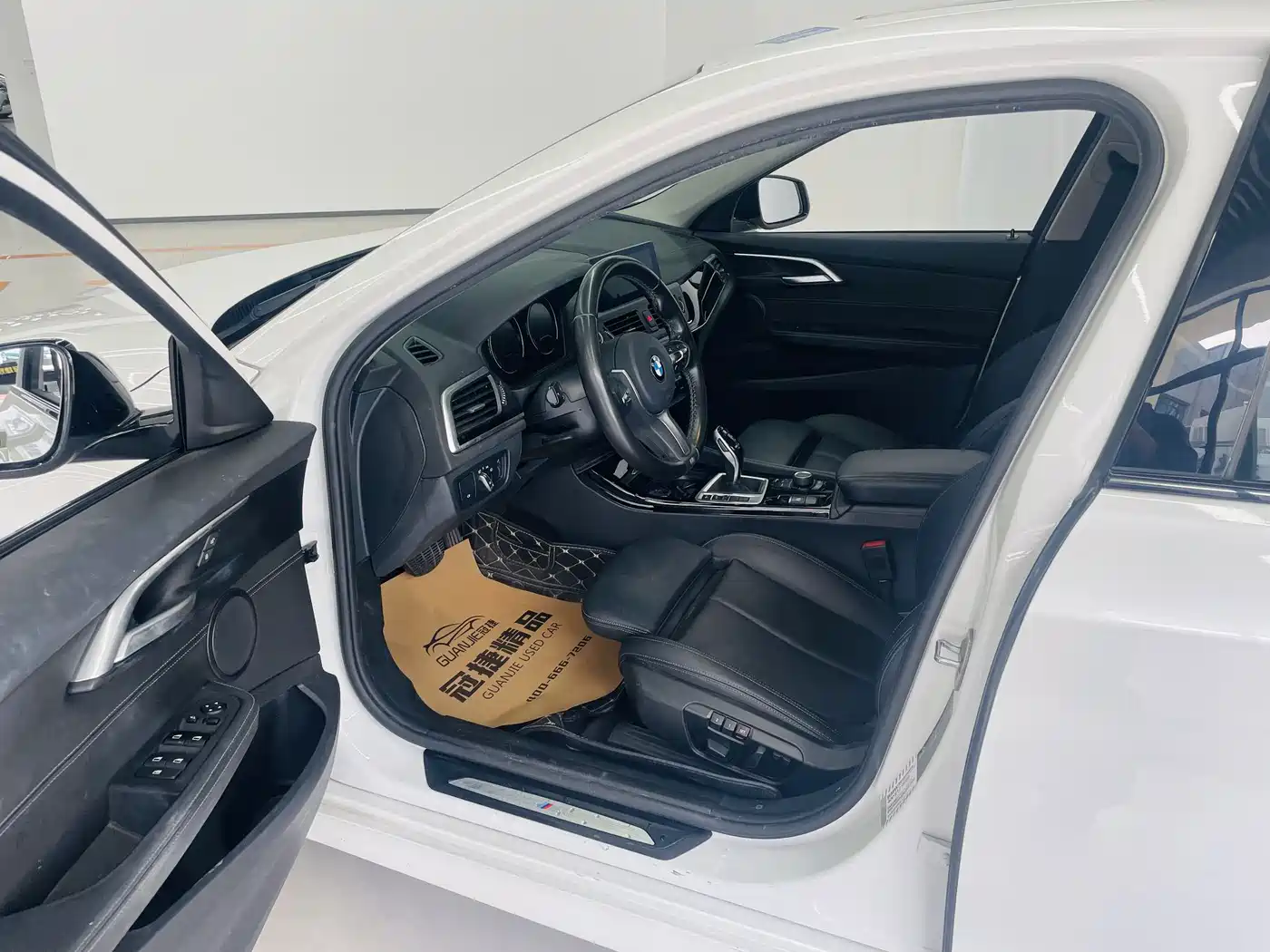 BMW 1 Series 2020 Model 120i M Sport Package фото 4
