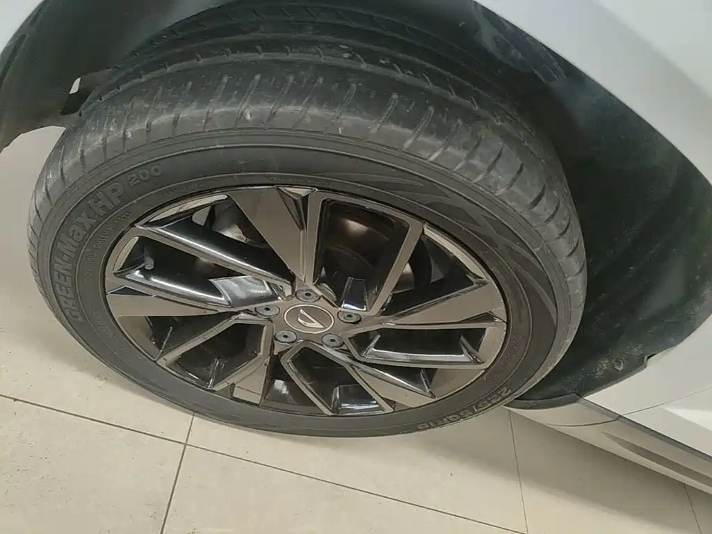 Фото 23 - Jetta VS7