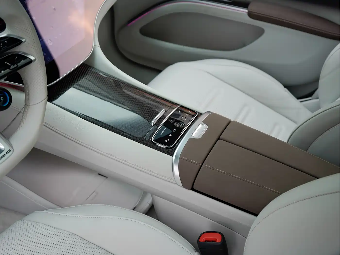 MERCEDES-BENZ EQS AMG