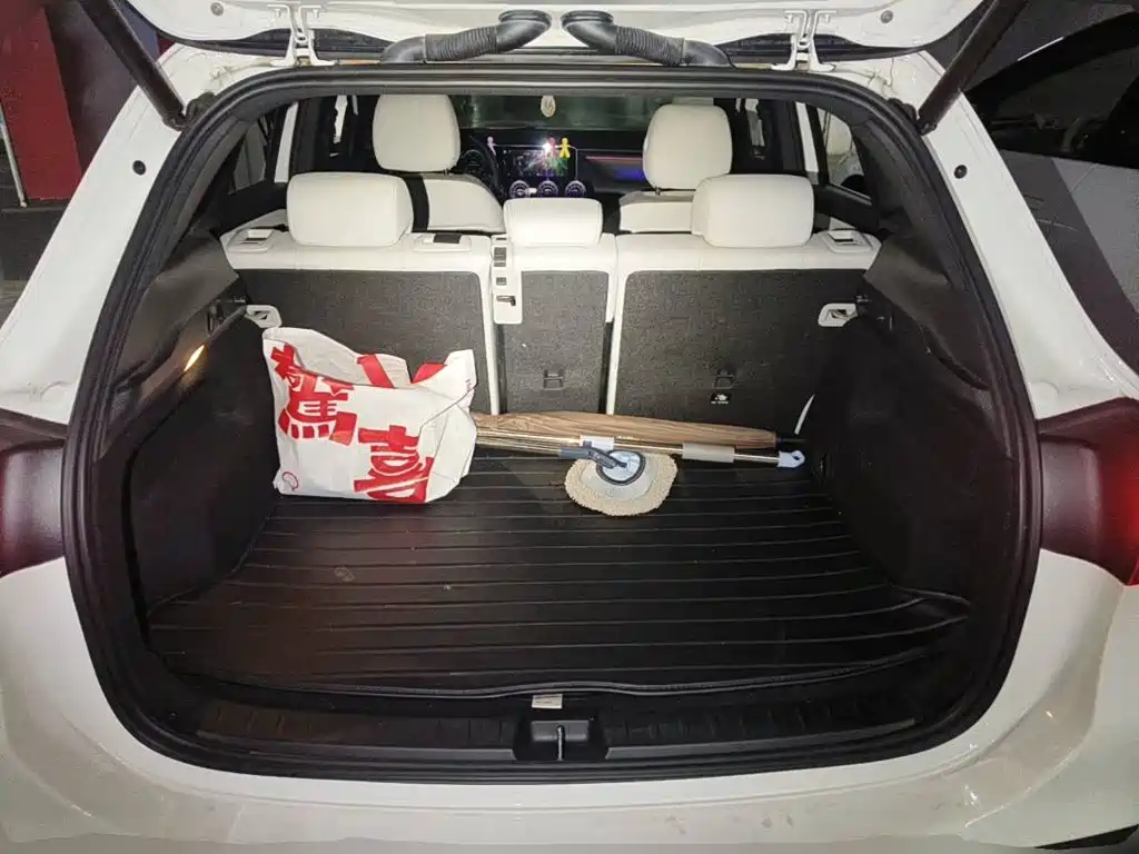 Mercedes-Benz EQA 2023 2022 EQA 300 4MATIC Launch Special Edition