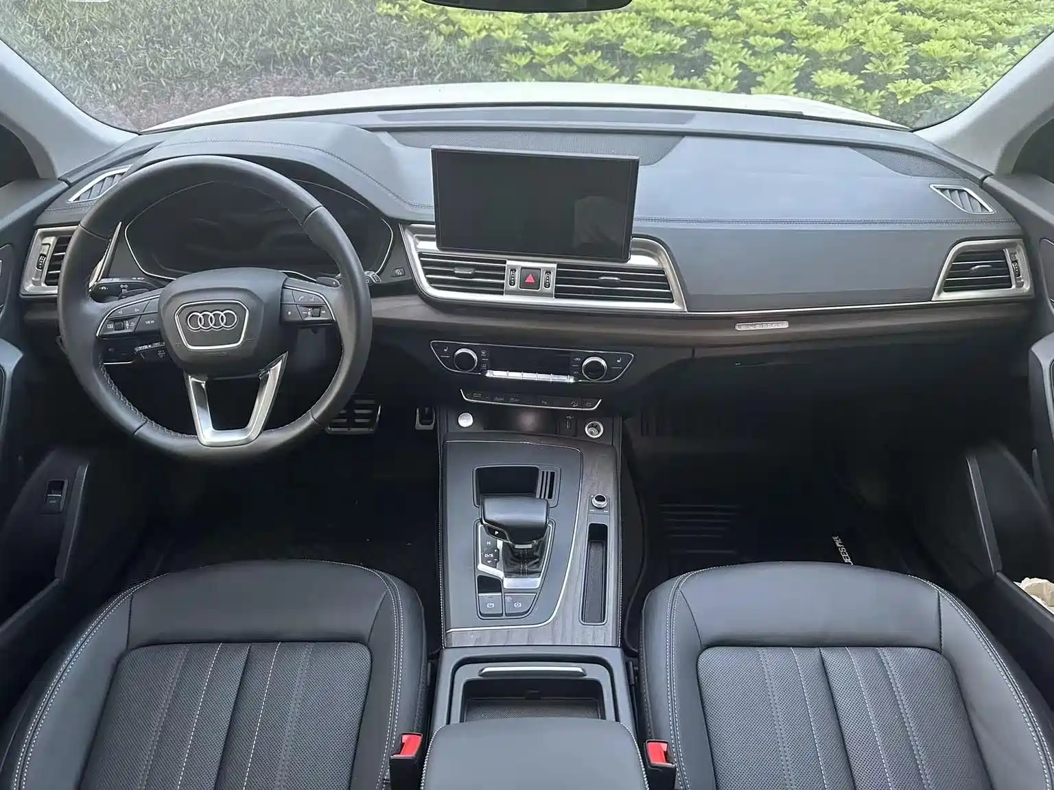 Photo 7 - Audi Q5L