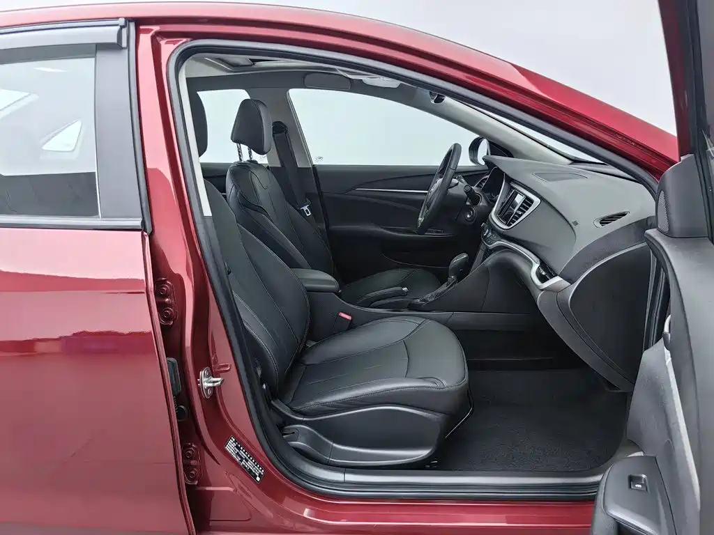 Фото 23 - Buick Excelle